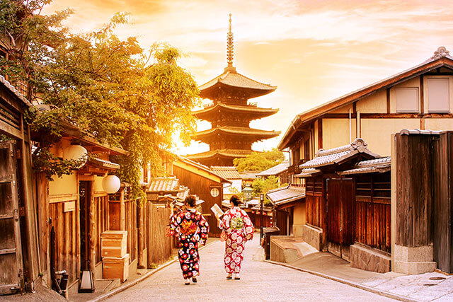 Visiting Japan: Top 43 Things to Do in Kyoto